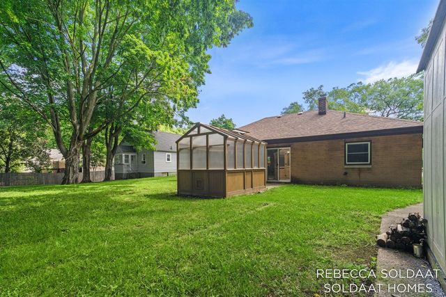 1621 Preston Avenue, Grand Rapids, MI 49504