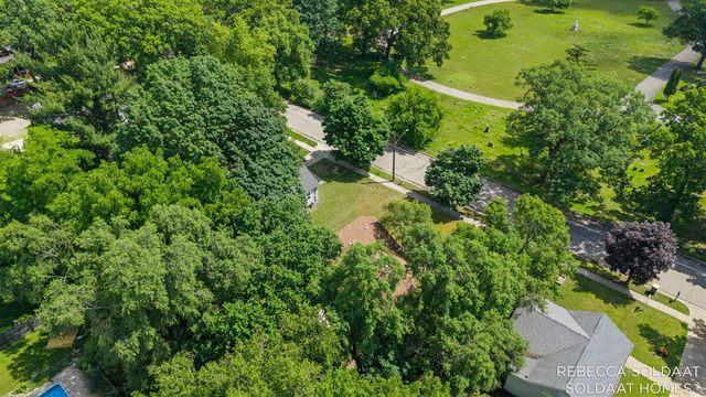 1621 Preston Avenue, Grand Rapids, MI 49504