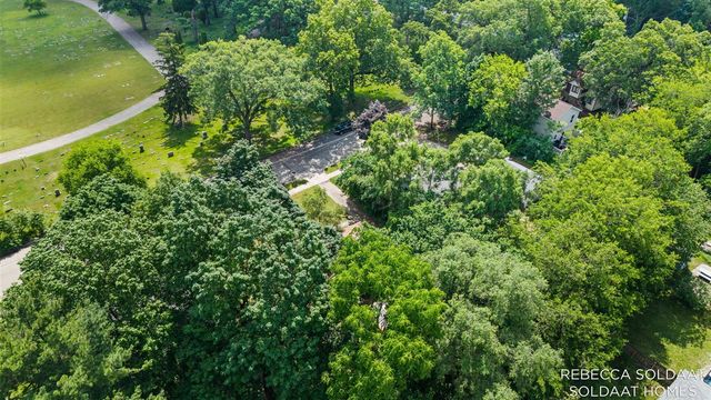 1621 Preston Avenue, Grand Rapids, MI 49504