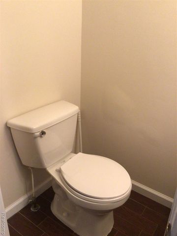 31208 Country Way, Farmington Hills, MI 48331