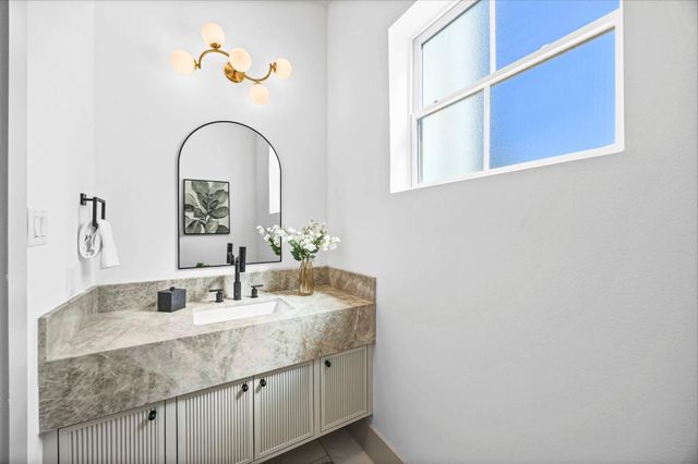 418 Eleanor Street, Houston, TX 77009