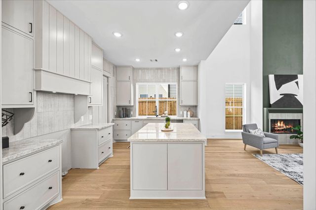 418 Eleanor Street, Houston, TX 77009