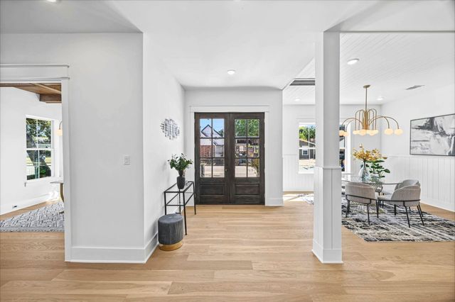 418 Eleanor Street, Houston, TX 77009