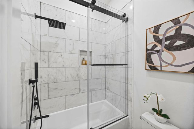 418 Eleanor Street, Houston, TX 77009
