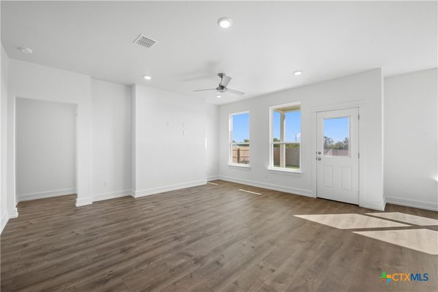 175 Grand Canyon Drive, Copperas Cove, TX 76522