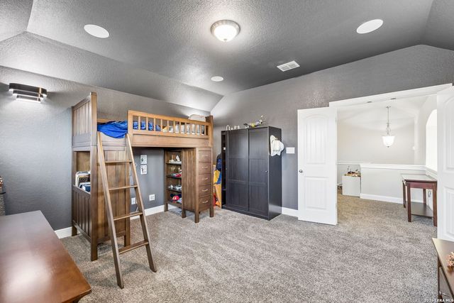 5807 Burro Stone, San Antonio, TX 78253