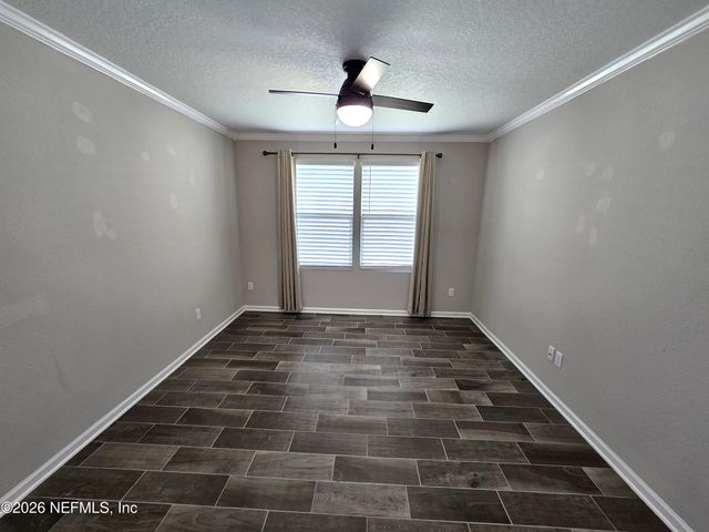 518 VONRON Drive, Jacksonville, FL 32222