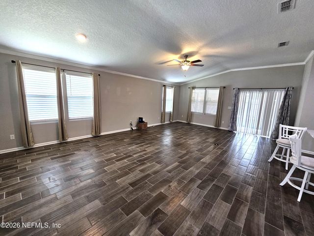 518 VONRON Drive, Jacksonville, FL 32222