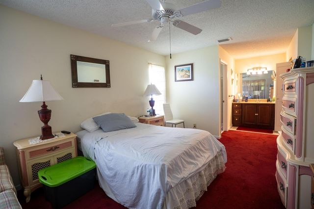 6121 Rainbow Circle, Greenacres, FL 33463