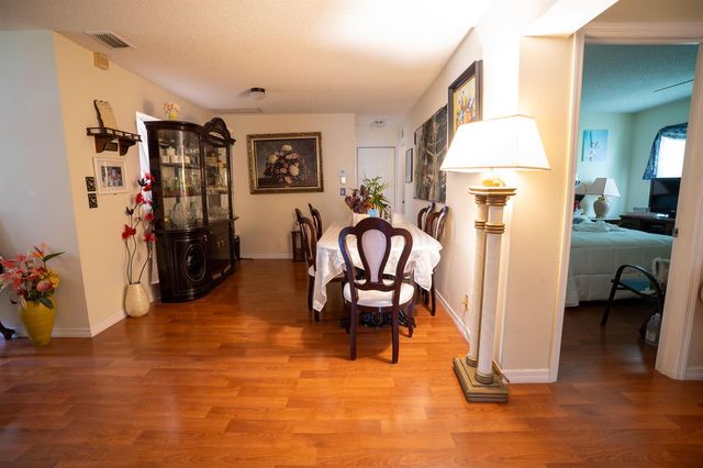 6121 Rainbow Circle, Greenacres, FL 33463
