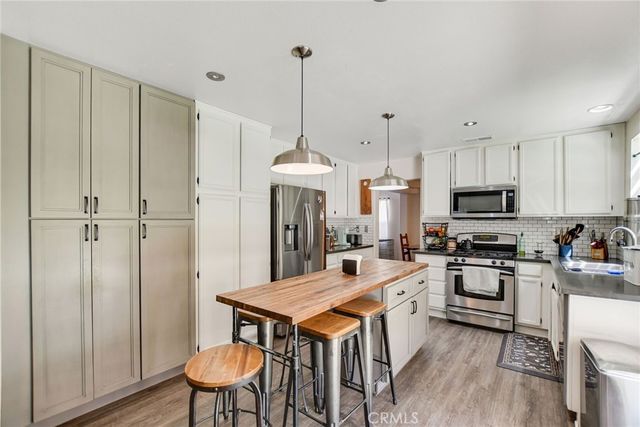 16322 Calle Serena, Moreno Valley, CA 92551