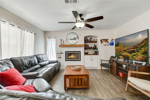 16322 Calle Serena, Moreno Valley, CA 92551