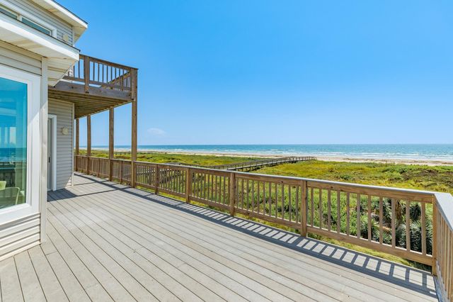 20911 W Sand Hill Drive, Galveston, TX 77554