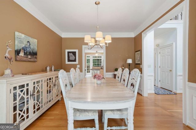 225 Colonial Drive, Woodstock, GA 30189