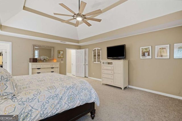 225 Colonial Drive, Woodstock, GA 30189