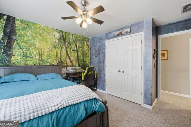 225 Colonial Drive, Woodstock, GA 30189