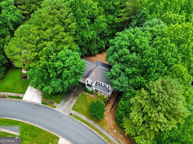 225 Colonial Drive, Woodstock, GA 30189