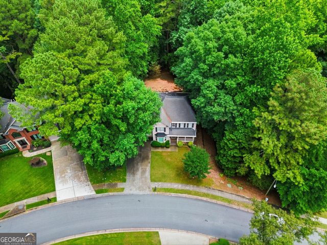 225 Colonial Drive, Woodstock, GA 30189