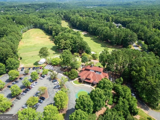 225 Colonial Drive, Woodstock, GA 30189