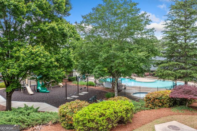 225 Colonial Drive, Woodstock, GA 30189