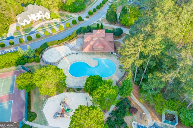 225 Colonial Drive, Woodstock, GA 30189