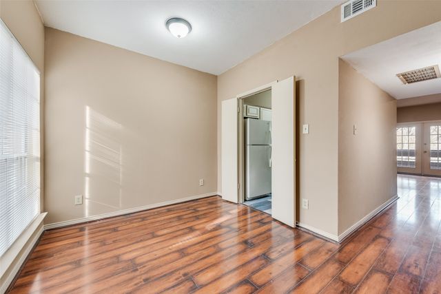 9801 Royal Lane 703, Dallas, TX 75231