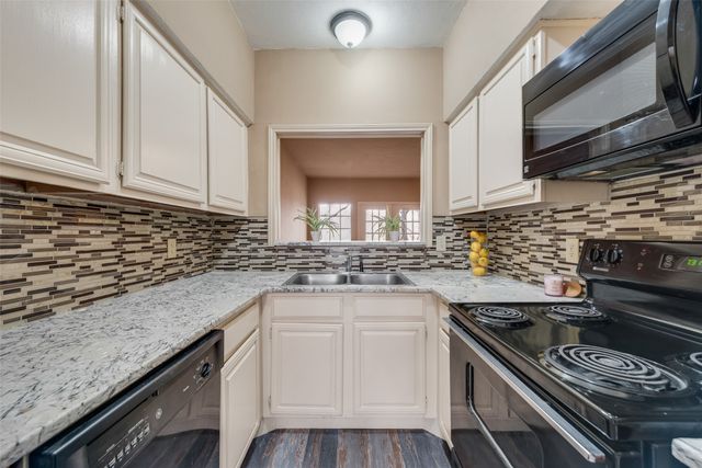 9801 Royal Lane 703, Dallas, TX 75231