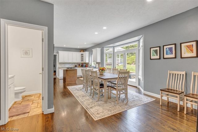 7937 Pinehurst Drive, Kirtland, OH 44094