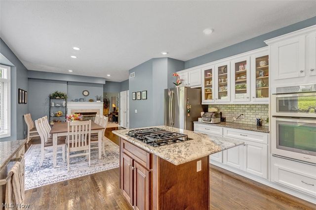 7937 Pinehurst Drive, Kirtland, OH 44094