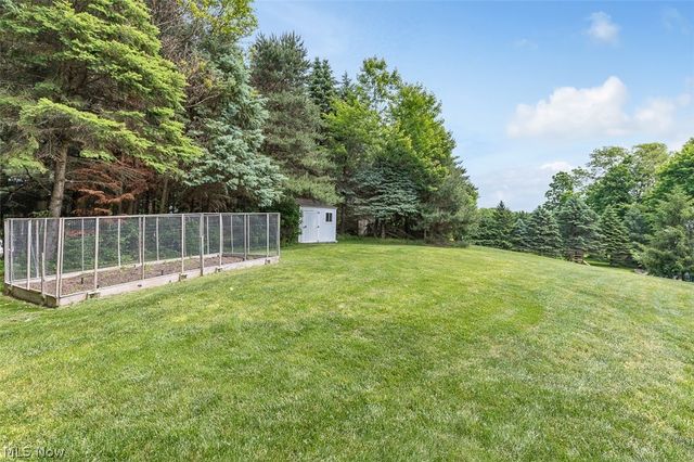 7937 Pinehurst Drive, Kirtland, OH 44094