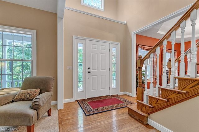 7937 Pinehurst Drive, Kirtland, OH 44094