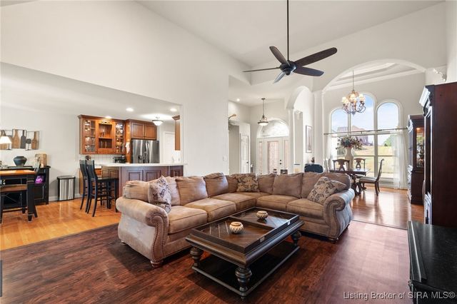 12216 Greenbriar Boulevard, Sellersburg, IN 47172