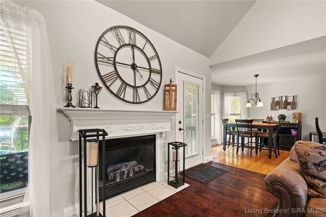 12216 Greenbriar Boulevard, Sellersburg, IN 47172