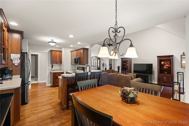 12216 Greenbriar Boulevard, Sellersburg, IN 47172