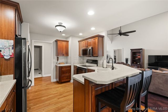 12216 Greenbriar Boulevard, Sellersburg, IN 47172