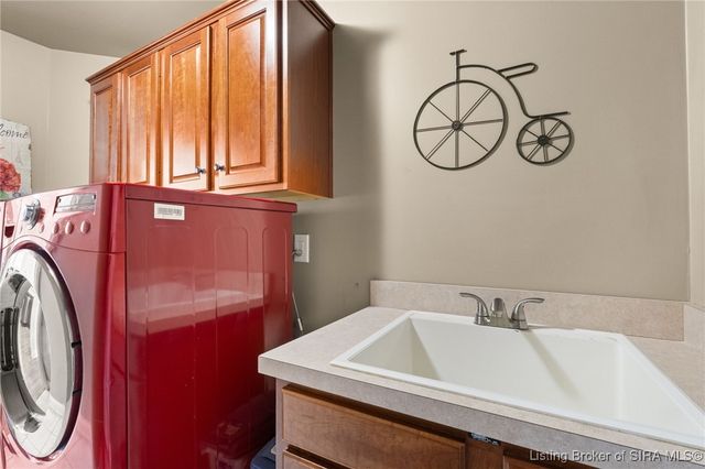 12216 Greenbriar Boulevard, Sellersburg, IN 47172