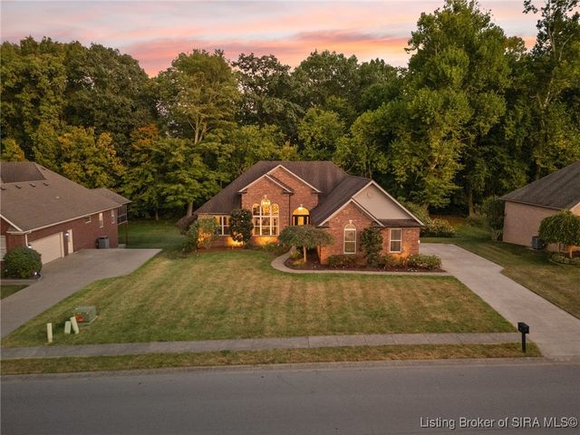 12216 Greenbriar Boulevard, Sellersburg, IN 47172