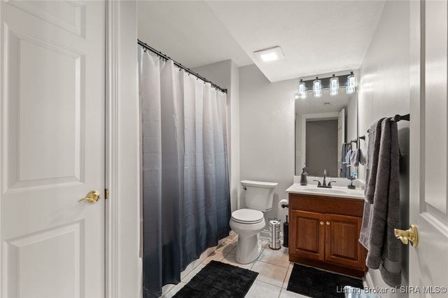 12216 Greenbriar Boulevard, Sellersburg, IN 47172