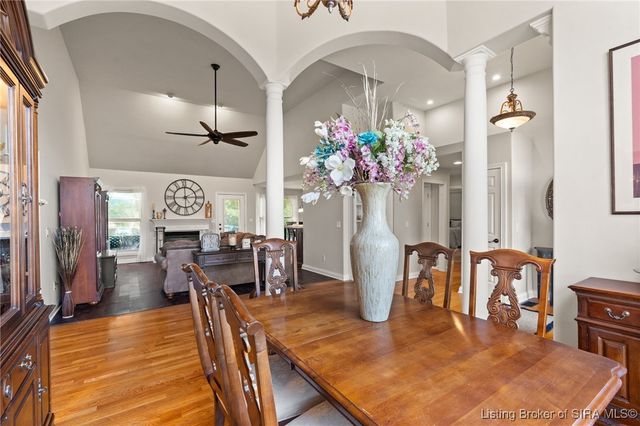 12216 Greenbriar Boulevard, Sellersburg, IN 47172