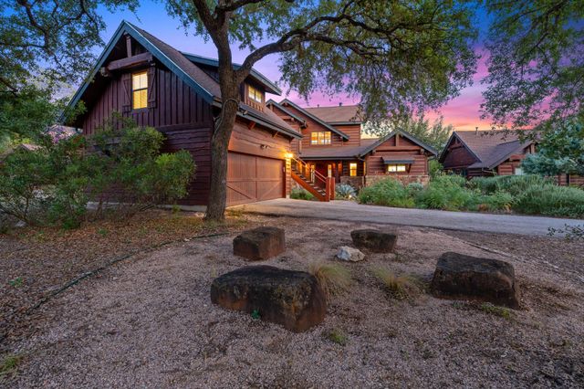 18717 Natures WAY, Jonestown, TX 78645