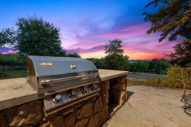 18717 Natures WAY, Jonestown, TX 78645
