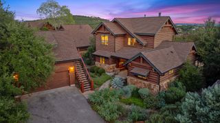 18717 Natures WAY, Jonestown, TX 78645