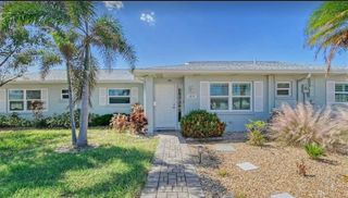 1019 BEACH MANOR CENTER 35, Venice, FL 34285