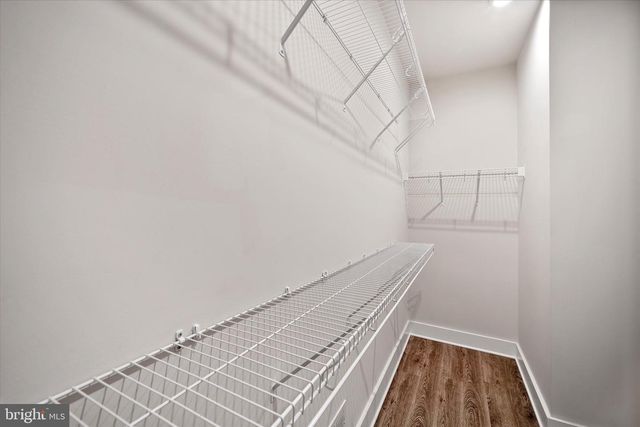 43441 BETTYS FARM DR, Chantilly, VA 20152