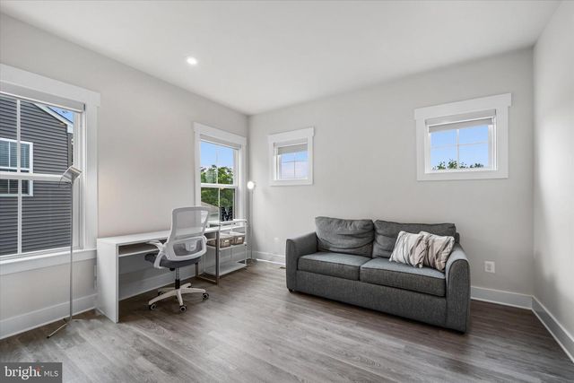 43441 BETTYS FARM DR, Chantilly, VA 20152