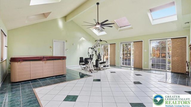 349 Bumble Bee Pass, Paradise Twp, PA 18326