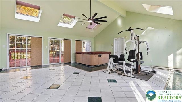 349 Bumble Bee Pass, Paradise Twp, PA 18326