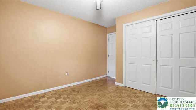 349 Bumble Bee Pass, Paradise Twp, PA 18326