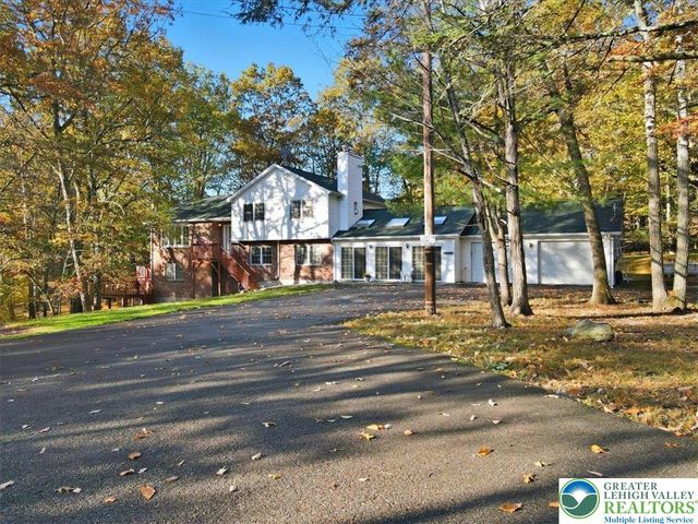 349 Bumble Bee Pass, Paradise Twp, PA 18326