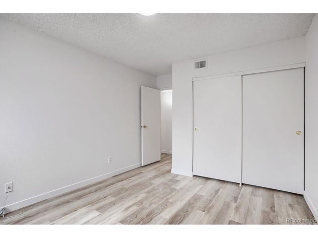 8335 Fairmount Dr 2-204, Denver, CO 80247